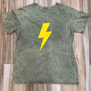 NWT Zenana Outfitters distressed Olive Lightning Bolt Tee ->POWER ON A TEE